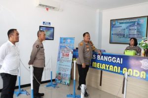 Inspeksi Mendadak Ruang Pelayanan, Kapolres Banggai Ingin Pastikan Masyarakat Terlayani Maksimal