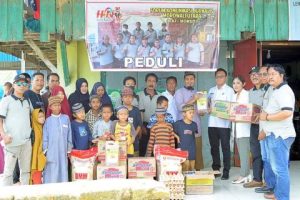 Jurnalis dan Bupati Morowali Utara, Kunjungi Panti Asuhan Peringati Hari Pers Nasional