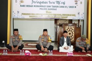 Polres Banggai Laksanakan Peringatan Isra Mi’raj Nabi Muhammad SAW 1444 H