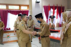 Lepas Dokter Anang, Bupati Banggai Tunjuk Nurdjalal Sebagai Plt. Kadis P2KB-P3A