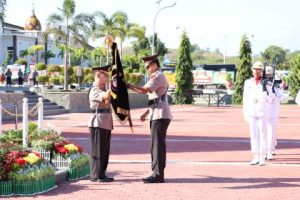 Serah Terima Pataka “Wira Dharma Brata”, Menandai Pergantian Kapolda Sulteng