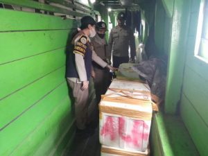 Pos KPPP Luwuk Bersama Karantina Pertanian, Kembali Amankan Daging Sapi Tanpa Izin Asal Malut