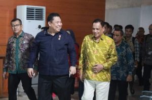 Wagub Sulteng Antar Kepulangan Kepala BNN RI, di Bandara Mutiara Sis Aljufri Palu