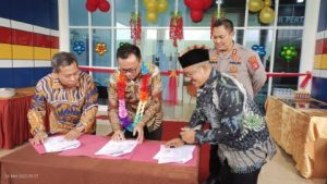 Kakanwil Badan Pertanahan Nasional Sulteng, Resmikan Kantor BPN Morut
