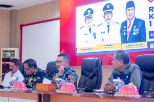 Bupati Banggai : “Ke Pulo Dua, Pak Mendagri Diarahkan Lewat Darat”