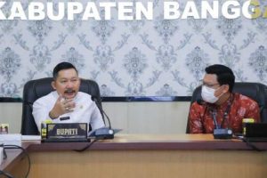 Rapat Bersama BPJS Kesehatan, Bupati Amirudin : Tercapainya UHC, Tidak Ada Lagi Alasan Masyarakat Susah Dilayani