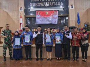 Bupati Morut Menyerahkan SK P3K Kepada 258 Tenaga Kesehatan, Formasi Tahun 2022 Pemda Morut