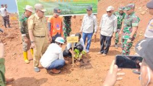 Peringati HUT Kodam XIII Merdeka Ke 65, Kodim 1311 Morowali Tanam 2 Ribu Pohon di Lokasi IUP  PT MPR