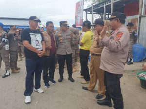 Aparat Gabungan, Sosialisasi Penertiban Pasar Simpong Luwuk