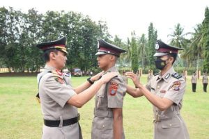 Wakapolda Sulteng Lantik 83 Bintara Polri, Ini Harapan Pimpinan Polri