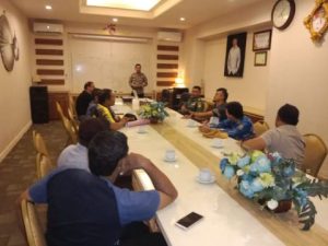 Terkait Lokasi Finish, Kapolsek Toili Pimpin Rapat Tour De Banggai II