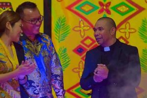 Pendeta Yandi Manobe, Akan Tampil Pada KKR Pembukaan Pesparawi Ke-3 Tingkat Kabupaten Morut