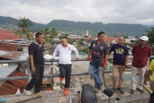 Bupati Banggai, Tinjau Relokasi Lapak Pasar Simpong Sekaligus Kerja Bakti Bersama Tim Terpadu