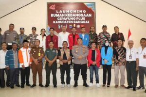 Guna Mempertahankan Persatuan dan Kesatuan Demi Indonesia Emas 2045, Kaban Kesbangpol Kabupaten Banggai Hadiri Launching Rumah Kebangsaan