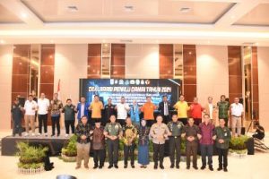 17 Pimpinan Parpol Tandatangani Deklarasi Pemilu Damai 2024 di Sulteng, Berikut Ini Isinya