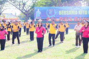 Rayakan HUT Lantas ke-68, Polres Banggai Gelar Senam Bersama Stakeholder Terkait