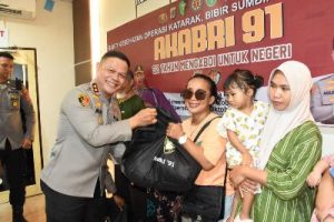 Kapolda Sulteng Tinjau Bhakti Kesehatan Operasi Bibir Sumbing dan Katarak AKABRI 91