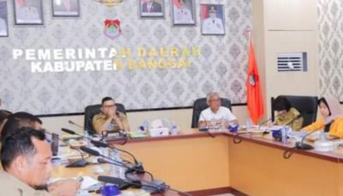 RUPS PT BEU : Bupati Amirudin Ingatkan Pengelola PT. BEU Secara Profesional, Transparan dan Taat Regulasi