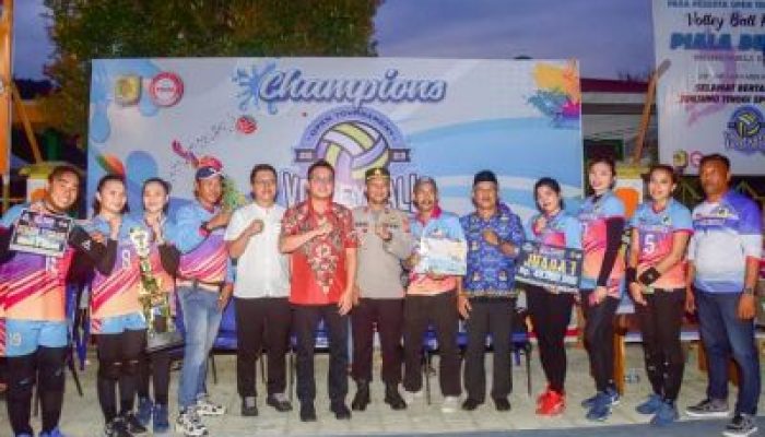 Open Turnamen Voli Ball Putri Bupati Cup Resmi Ditutup Bupati Morowali Utara, UPP Pelabuhan Kolonodale Juara