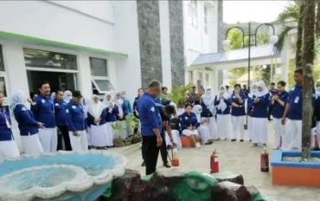 Sosialisasikan Penggunaan Tabung APAR, Damkar Bangkep Hadir di RSUD Trikora