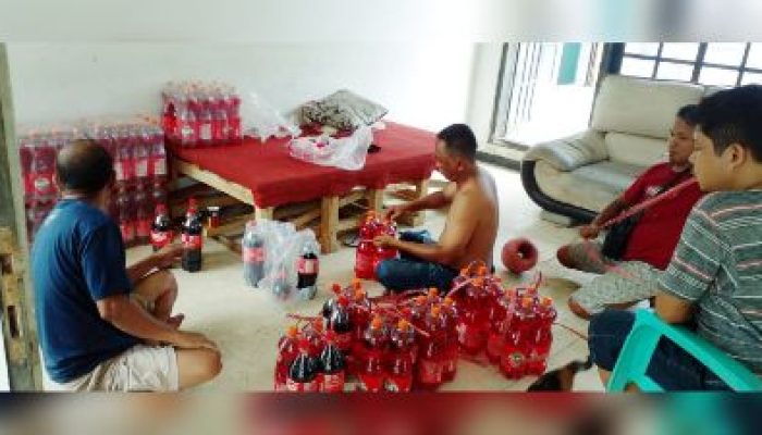 Keluarga Besar Karaton Bagi-bagi Paket Natal, Bagi KBK Yang Merayakan Nataru