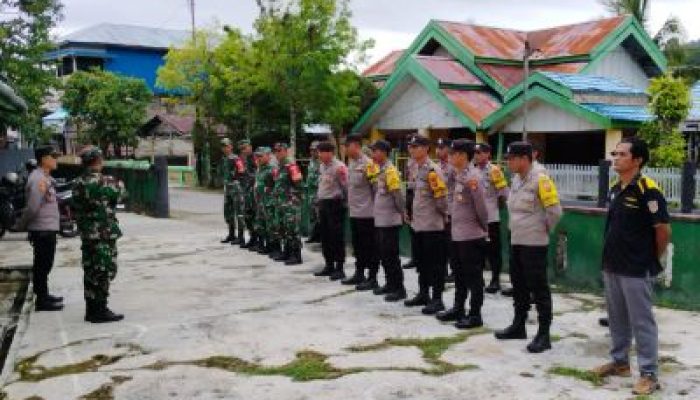 Apel Gabungan Siaga Pengamanan Ibadah Malam Natal di kecamatan Liang