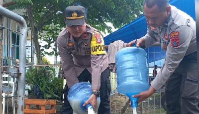 Jelang Natal dan Tahun Baru, Polsek Liang Kembali Amankan 100 Knalpot Bogar Serta 175 Liter Miras Captikus
