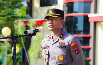 Baru Menjabat, Kompol Esti Prasetio Hadi Pimpin Apel Pagi di Polres Banggai