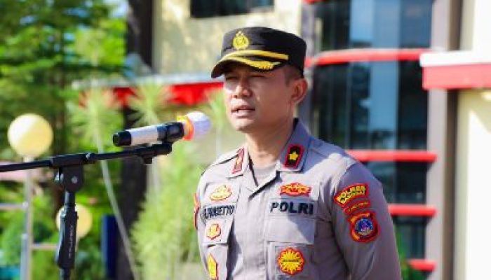 Baru Menjabat, Kompol Esti Prasetio Hadi Pimpin Apel Pagi di Polres Banggai