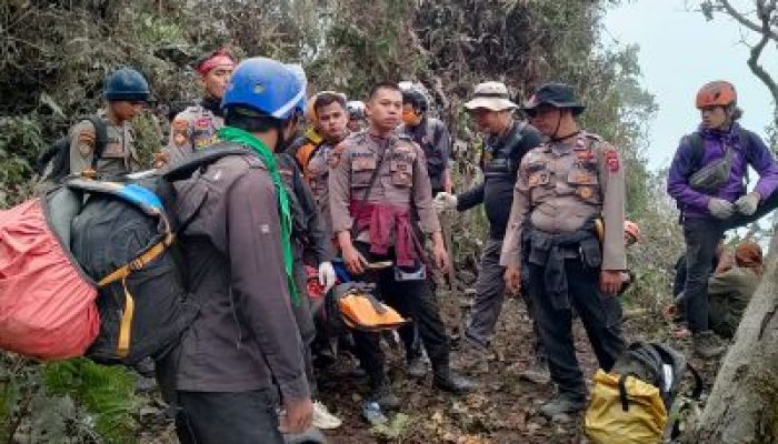 Seluruh Pendaki Gunung Marapi Yang Terdata Ditemukan
