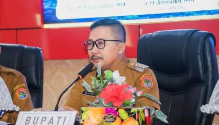 Buka Rapat Evaluasi Penyaluran Bantuan Sosial PKH, Bupati Amirudin : Agar Semuanya Tepat Sasaran!