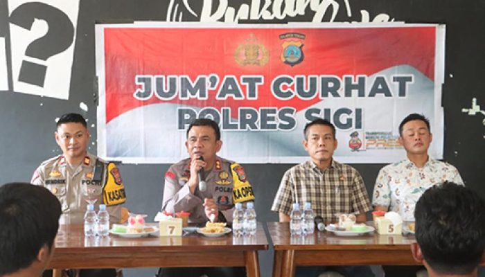 Jumat Curhat: Kapolres Sigi Berdialog dengan Warga di Kalukubula, Sigi