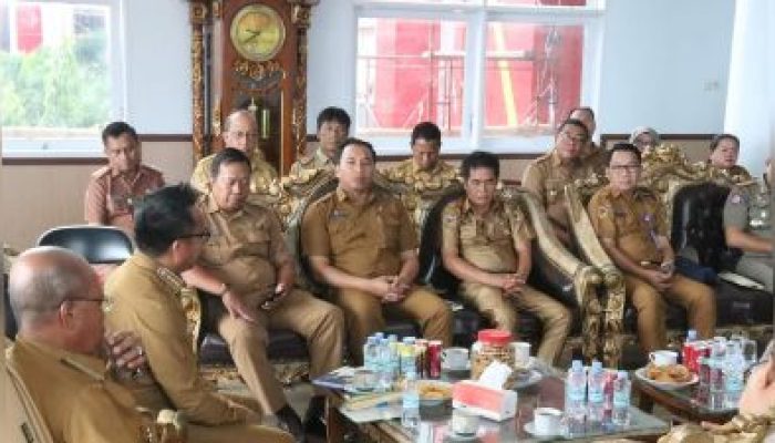 Bupati Morut Pimpin Rapat Internal Perdana, Tahun 2024 Dengan Para Pimpinan OPD