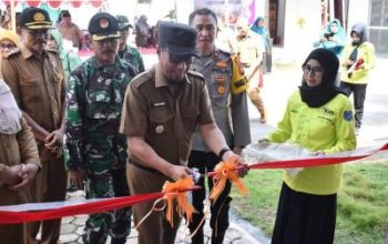 Resmikan Sentra Industti Kecil Menengah (SIKM), Ihsan Basir Harapkan Bisa Membantu Perkuat Ekonomi Masyarakat