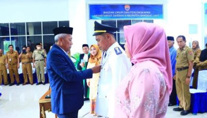 Lantik Camat dan Sekcam Bokan Kepulauan, Bupati Sofyan Kaepa : Agar Melanjutkan Program-program Pemda Pada T.A 2024