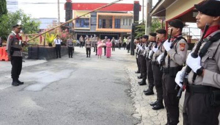 Polres Poso Sambut Kedatangan Kapolres Baru, Dan Pelepasan Pejabat Lama
