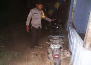 Polisi Evakuasi  Pemuda di Batui Patah Kaki akibat Tabrak Pagar Beton 