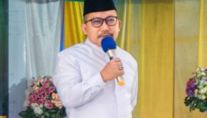 Peringatan Isra Mi’raj di Kecamatan Bualemo, Bupati Amirudin Menjawab Keluhan Warga Terkait Masalah Jaringan Listrik dan Agraria