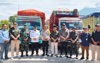 Kotak Suara Tiba di Kecamatan Liang, Dijaga Ketat Babinsa, Anggota Polsek, PPK, Panwascam dan Pol PP