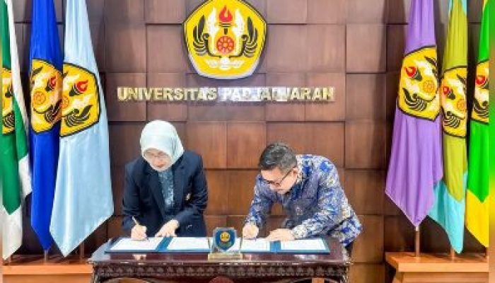 Bupati Amirudin Tandatangani Kerjasama Dengan UNPAD, Dalam Upaya Peningkatan Sumber Daya Manusia, Riset dan Inovasi di Kabupaten Banggai