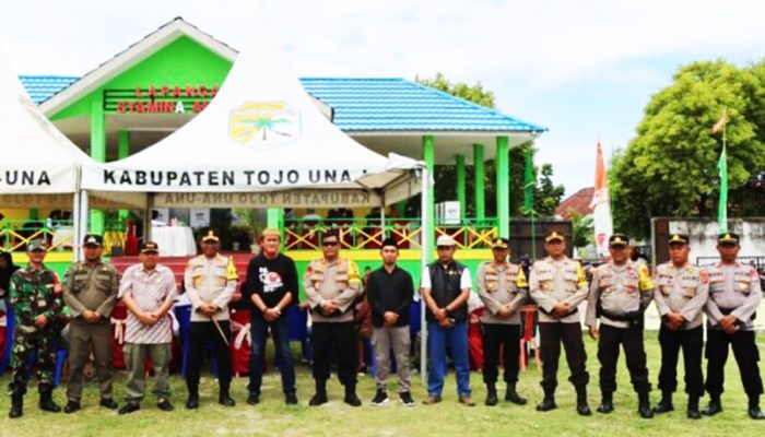 Pamatwil Polda Sulteng Bersama Kapolres Tojo Una-Una Kunjungi TPS Pemilu 2024