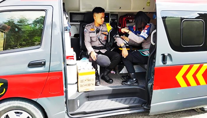 Subsatgas Dokkes Tinombala Beri Layanan Kesehatan Personel Pengamanan di TPS