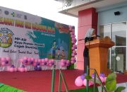 Menyimak  kegiatan  sosialisasi pencegahan penanggulangan stunting di Gelar di Bandara Tanjung Api Ampana  peringati HUT Persagi ke 64 di Tojo Una-Una 