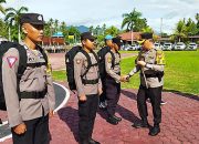 Kapolres Parigi Moutong Pimpin Apel Pergeseran Pasukan Pengamanan Distribusi dan TPS Pemilu 2024 Sekaligus Pemberian Penghargaan.