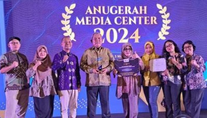 Anugerah Media Center 2024 : Sulteng Dianugerahi Sebagai Kolaborator Terbaik Dalam Pengelolaan Konten Audio Visual
