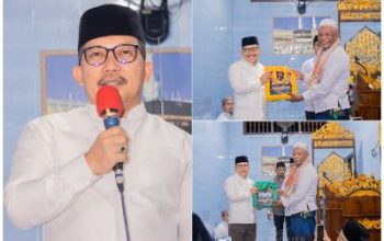 Safari Ramadhan di Kecamatan Luwuk, Bupati Amirudin Ingatkan Kades Agar Segera Salurkan BLT-DD