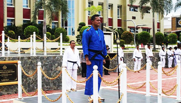 Polda Sulteng Gelar tradisi Kenaikan Sabuk Biru Kyu 5 Beladiri Polri