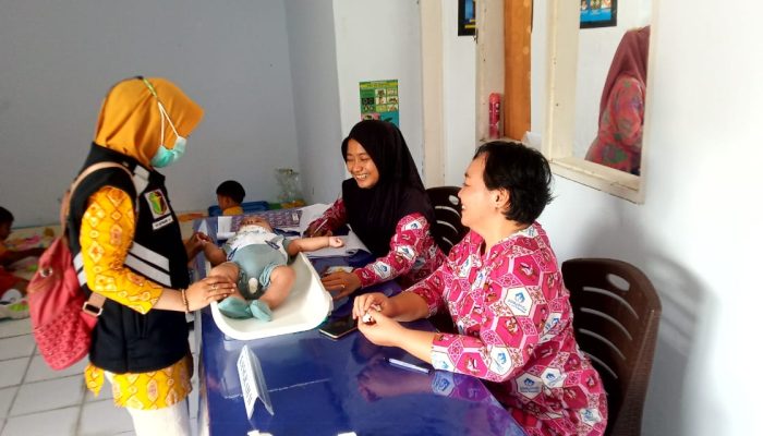 Program Bhayangkari Cabang Tojo Una-Una Beri Pelayanan Posyandu setiap bulan
