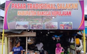 Jelang H-1 Idul Fitri, Pasar Rakyat Salakan Semakin Ramai di Padati Pengunjung Berburu Kebutuhan Lebaran