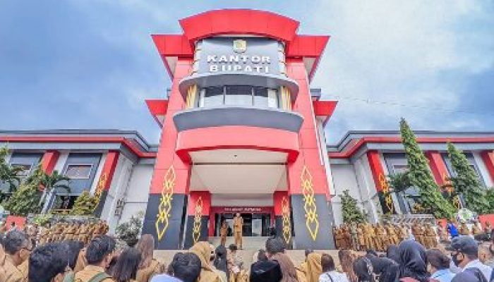 Wabup Morut Pimpin Apel Perdana Pasca Libur Hari Raya Idul Fitri 1445 H